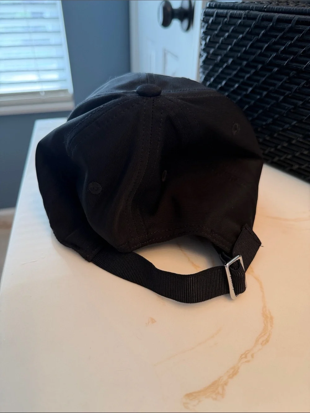 Athleta Black Crossbody Sling Pack